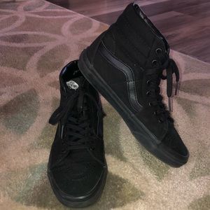 ⚡️Vans black Canvas SK8-HI  men US size 9